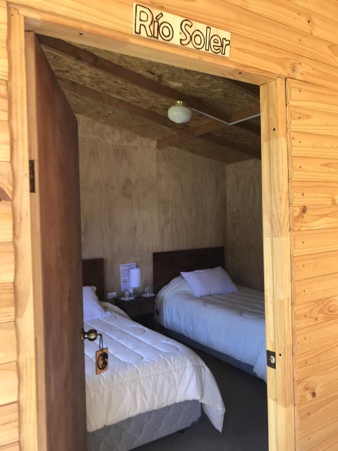 Monte Campamento Hostel Puerto Bertrand エクステリア 写真